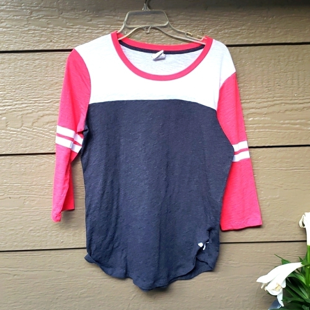 PINK VS Pink Gray White Tee M stripe sleeve